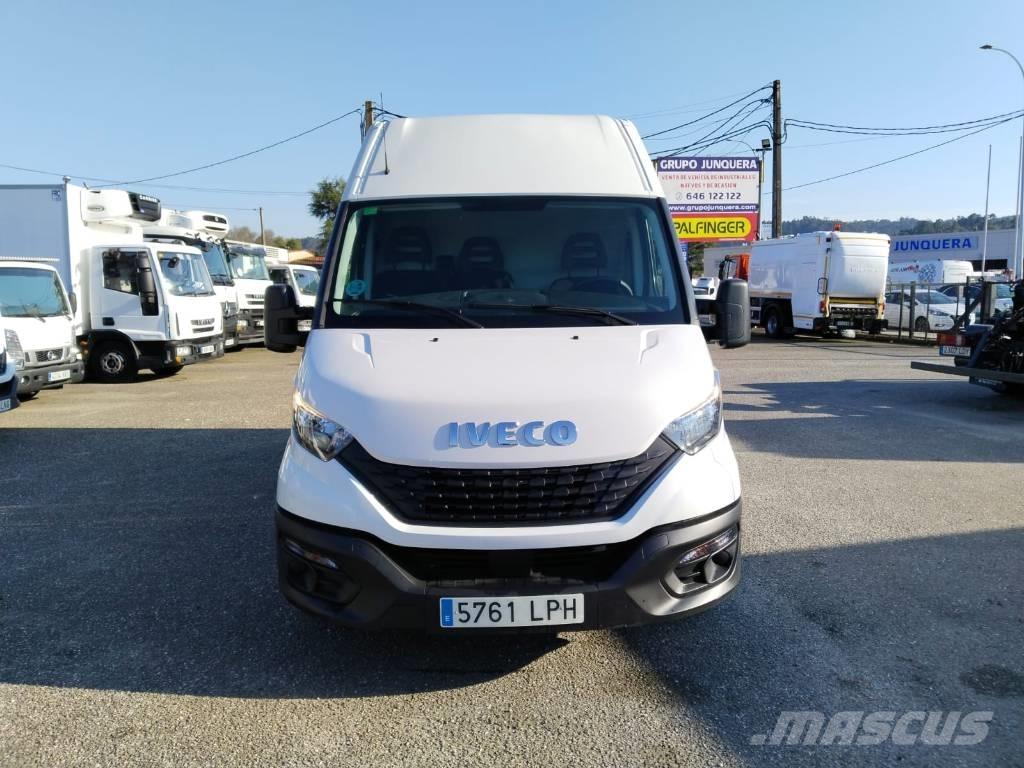 Iveco DAILY 35S16 パネルバン