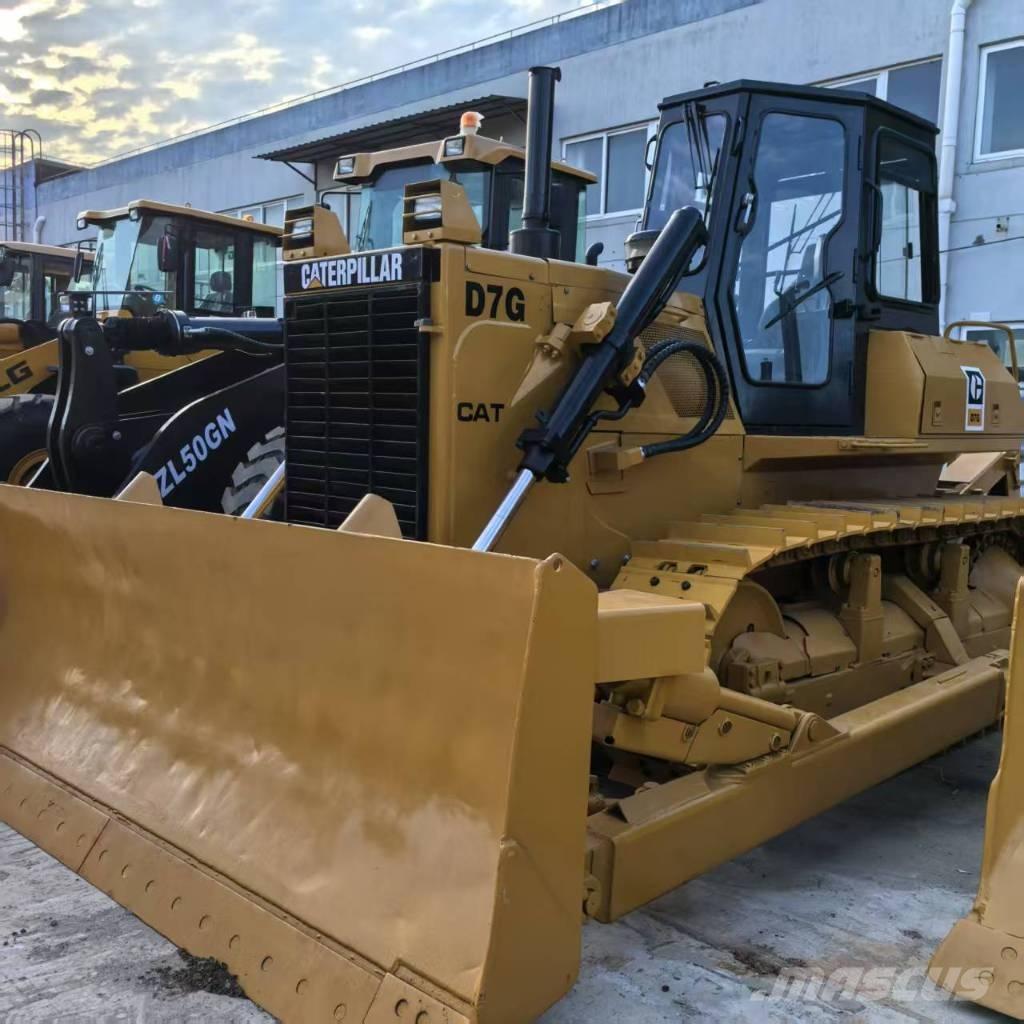 CAT D 7 G モーターグレーダー