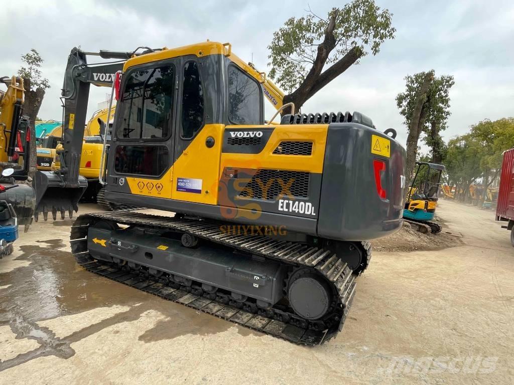 Volvo EC 140 D 大型油圧ショベル12t以上（パワーショベル・ユンボ）