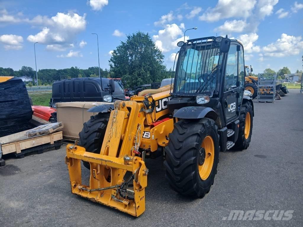 JCB 536-60 Agri 農業用テレハンドラー