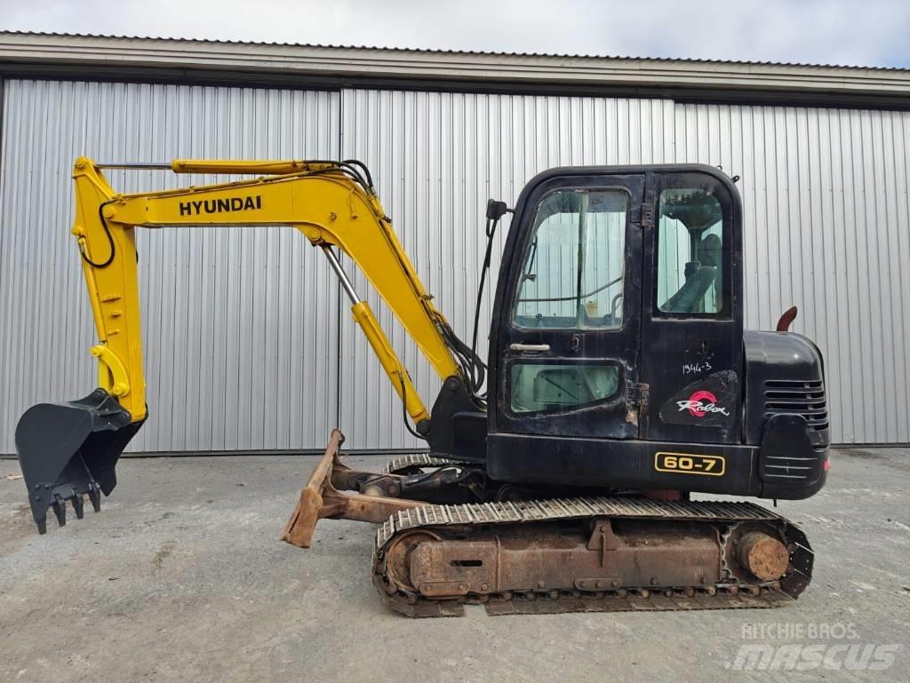 Hyundai R 60-7 ミニ油圧ショベル 7t以下（ミニユンボ・ミニディガー）