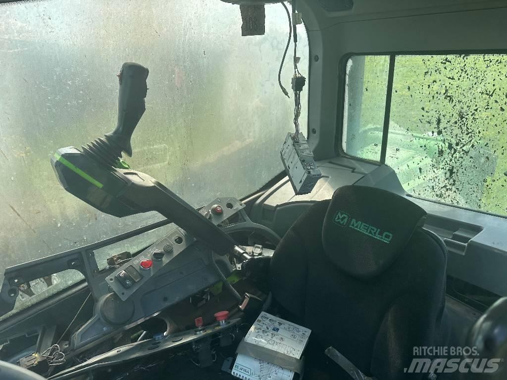 Merlo TF50.8 農業用テレハンドラー