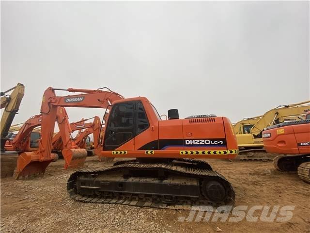 Doosan DH220LC-7 大型油圧ショベル12t以上（パワーショベル・ユンボ）