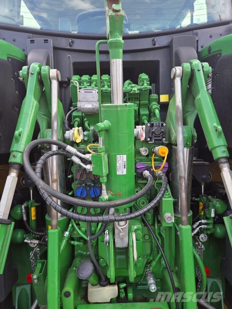 John Deere 6250 R トラクター
