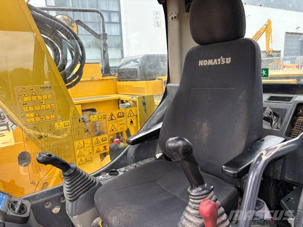 Komatsu PC138US-11 大型油圧ショベル12t以上（パワーショベル・ユンボ）