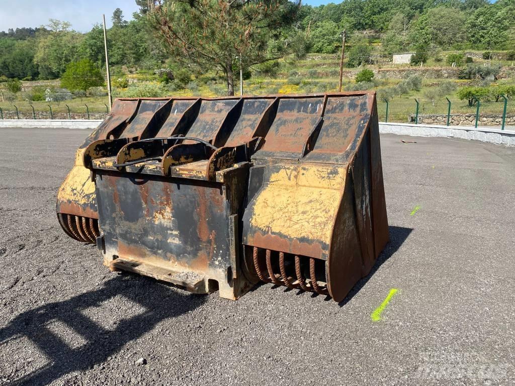 Volvo L 180 バケット