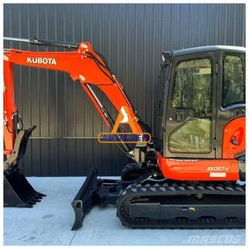 Kubota KX 057-4 ミニ油圧ショベル 7t以下（ミニユンボ・ミニディガー）