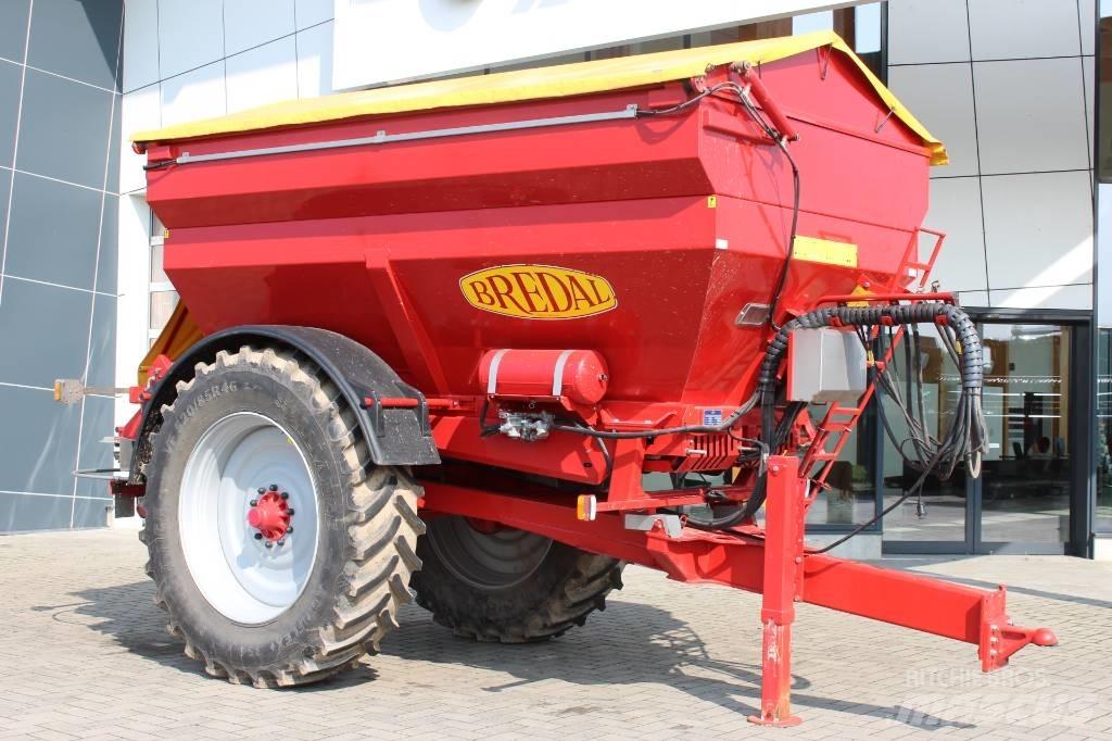 Bredal F 10 ミネラル散布機