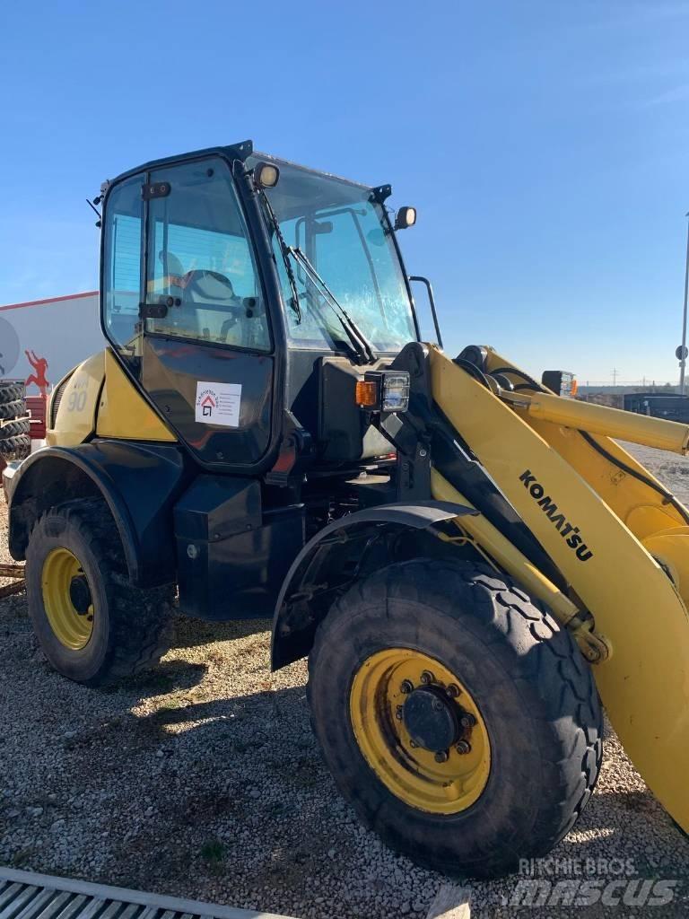 Komatsu WA 90-6 ホイールローダー・タイヤショベル