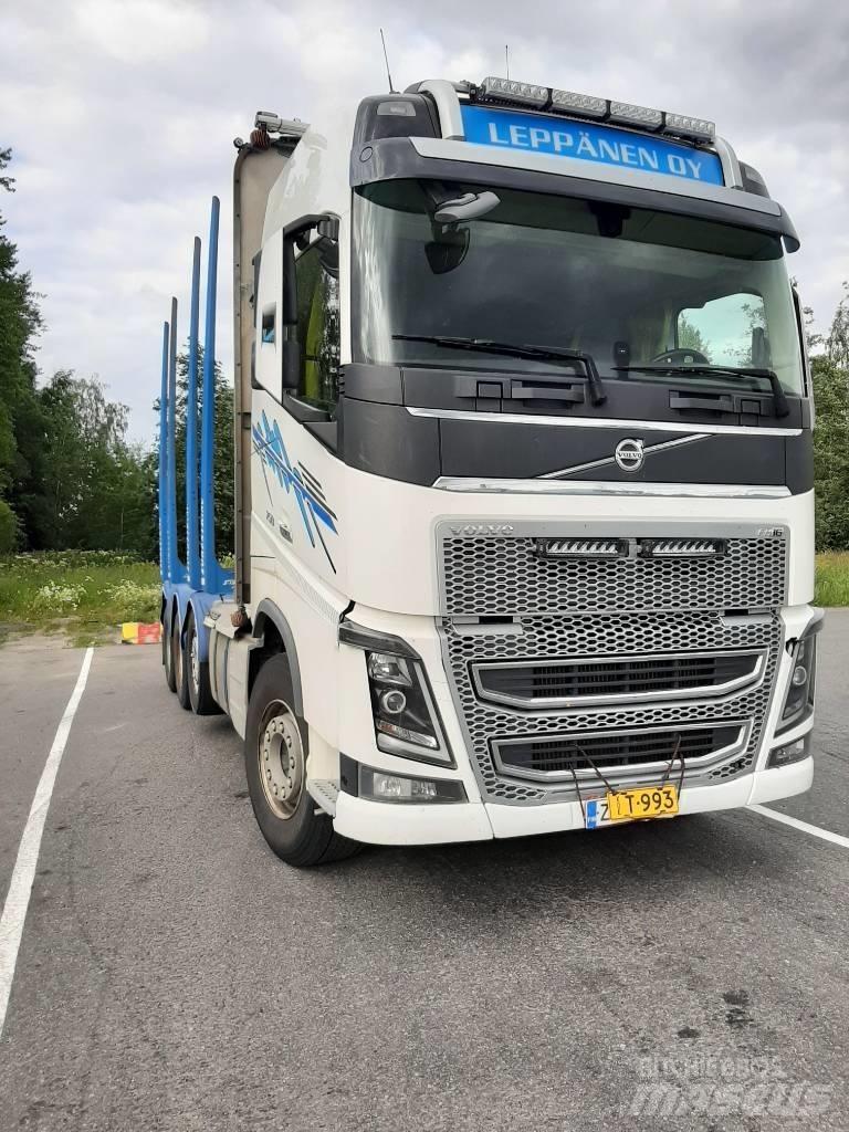 Volvo FH 16 木材トラック