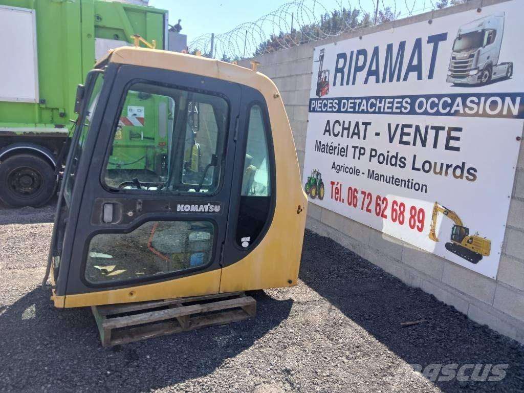 Komatsu PC 210 キャビン及び内装