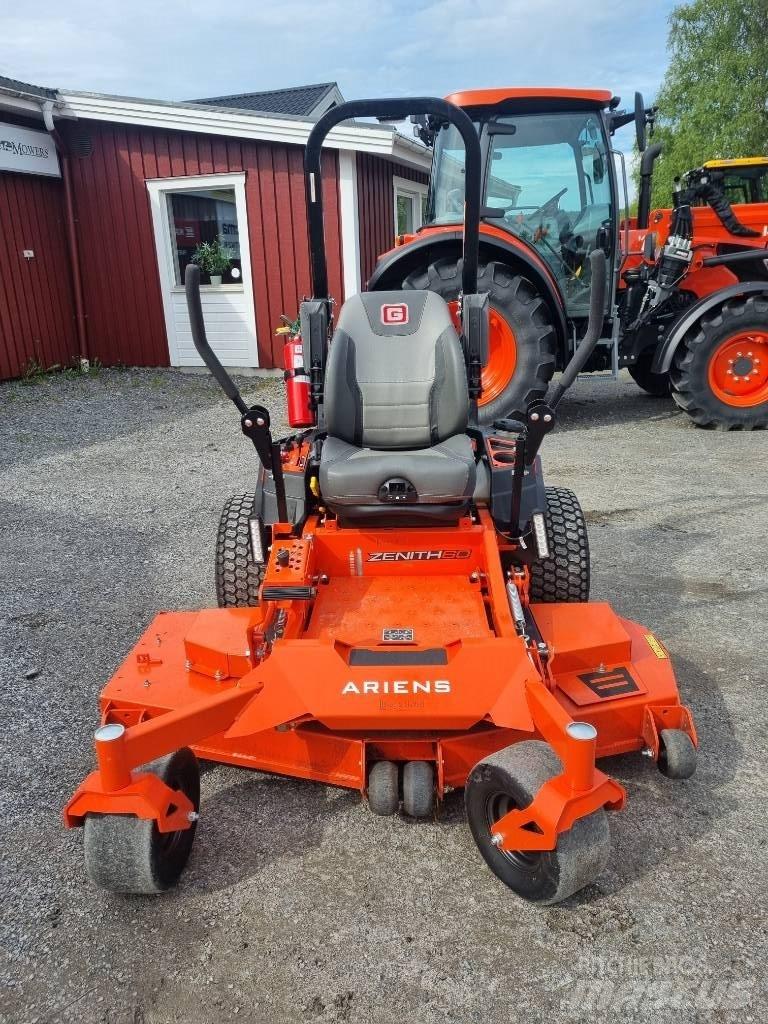 Ariens ZENITH ゼロターンモア/芝刈り機