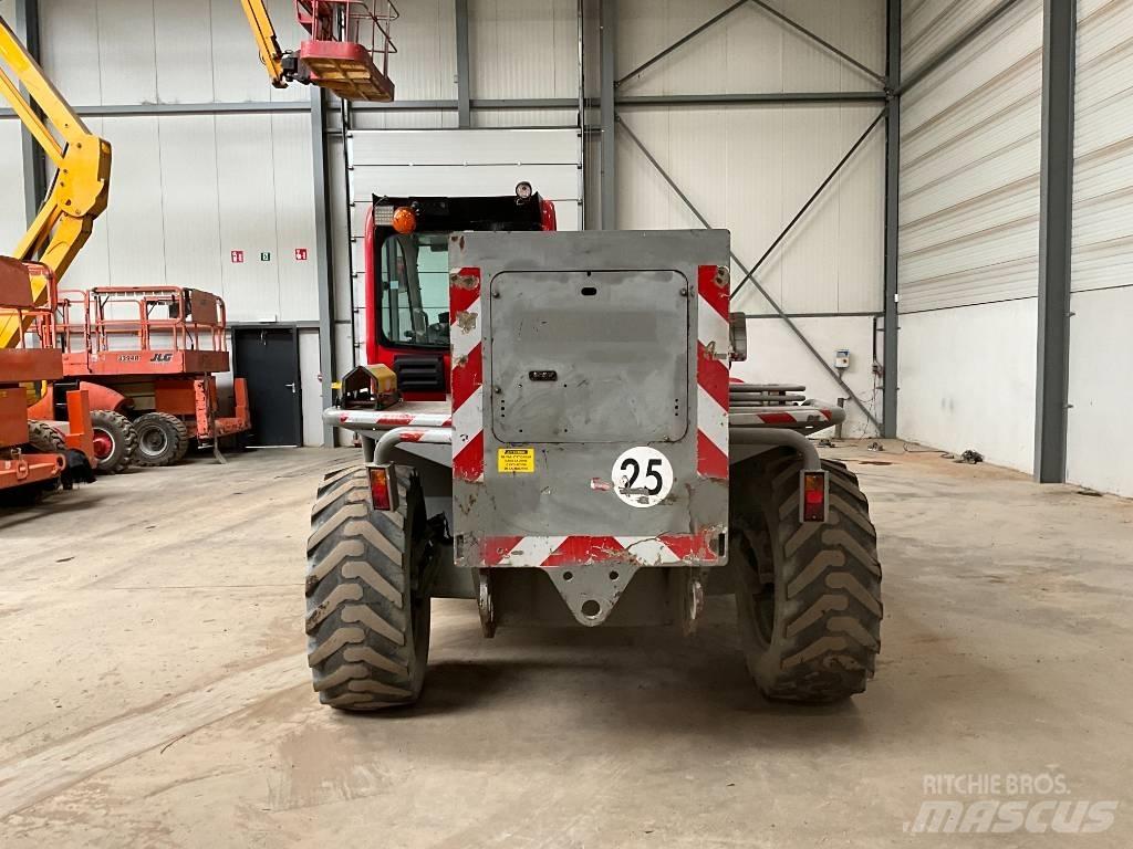 Merlo P 40.17 テレスコーピックハンドラー