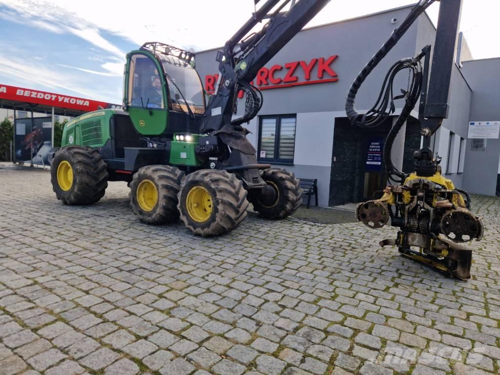 John Deere 1070 E ハーベスター