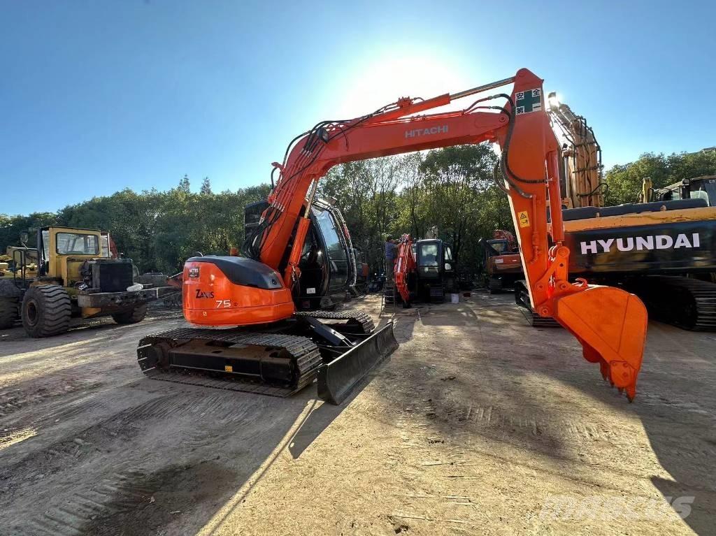 Hitachi ZX 75 大型油圧ショベル12t以上（パワーショベル・ユンボ）