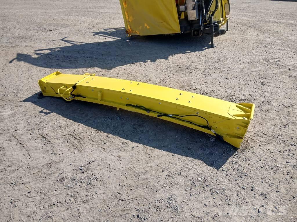 John Deere 460 Plus 自走式フォレージハーベスター