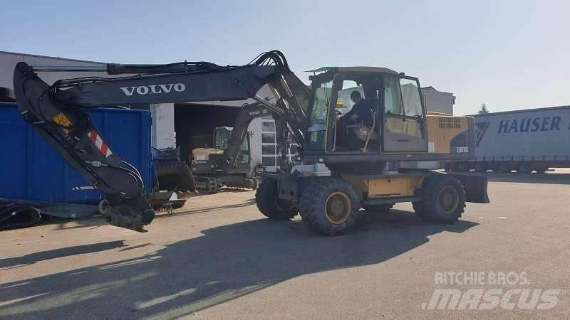 Volvo EW 210 C ホイール式油圧ショベル（パワーショベル・ユンボ・バックホー）