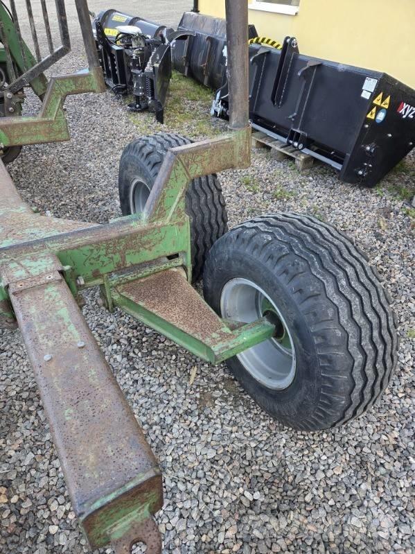 Farma CT 4,6D 林業トレーラー