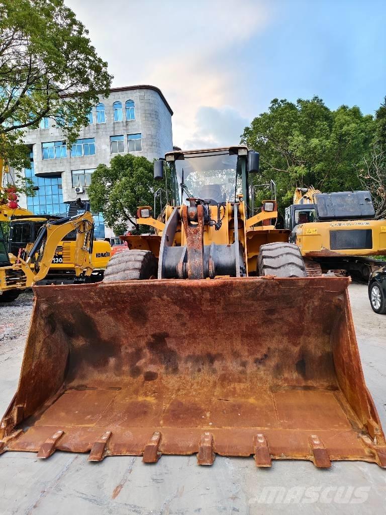 Volvo L 120 ホイールローダー・タイヤショベル
