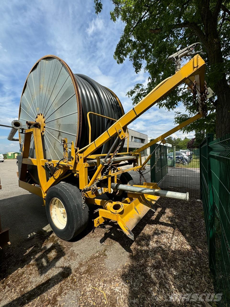  OASI Titan 灌漑システム