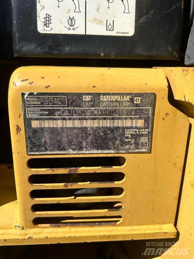 CAT 304 C CR ミニ油圧ショベル 7t以下（ミニユンボ・ミニディガー）