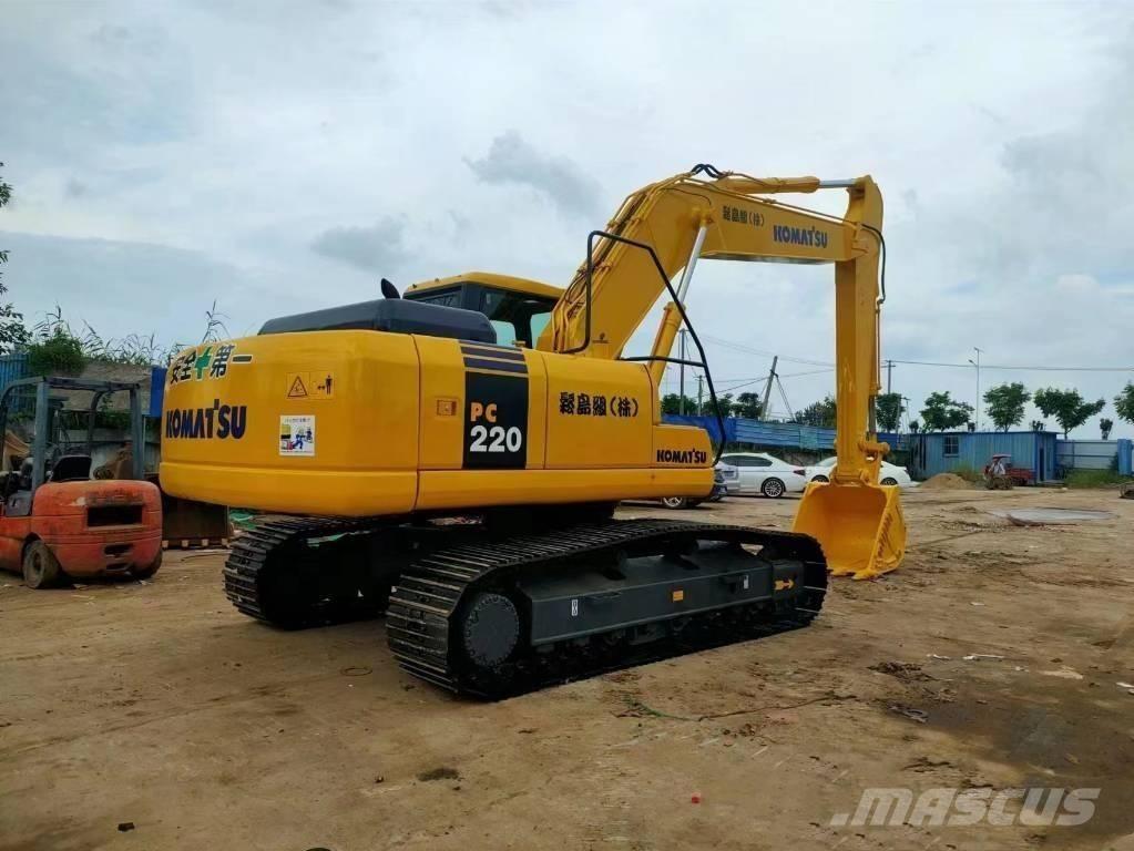 Komatsu PC 220-7 大型油圧ショベル12t以上（パワーショベル・ユンボ）