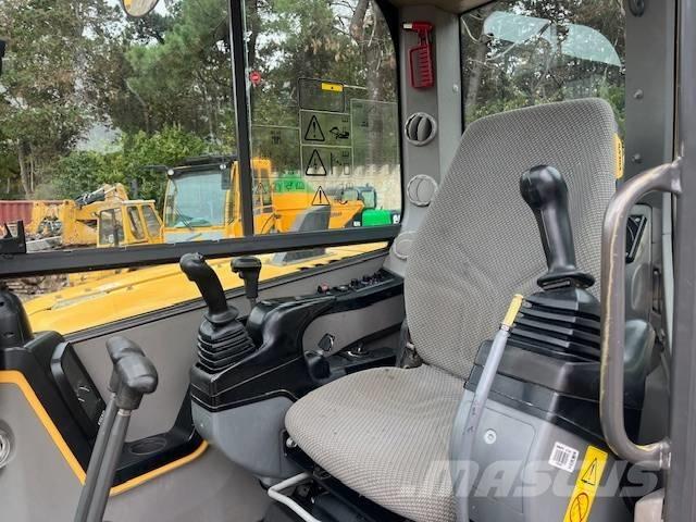 Volvo ECR 88 D 中型油圧ショベル 7ｔ-12ｔ（ユンボ・パワーショベル・バックホー）
