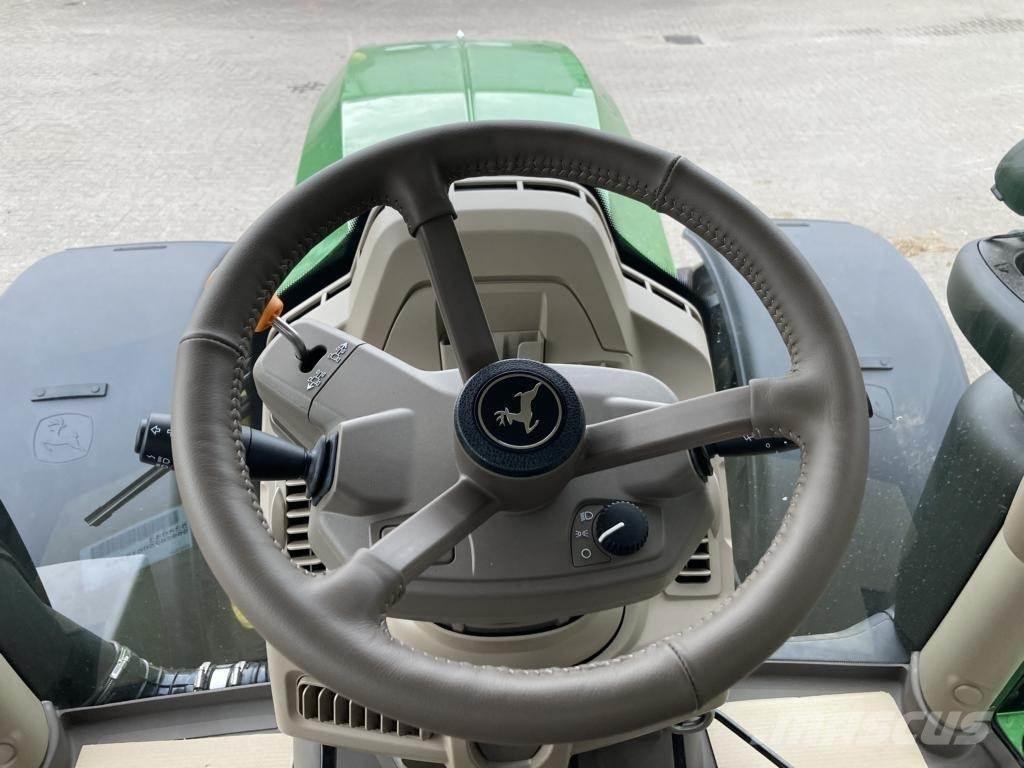 John Deere 6R 250 トラクター