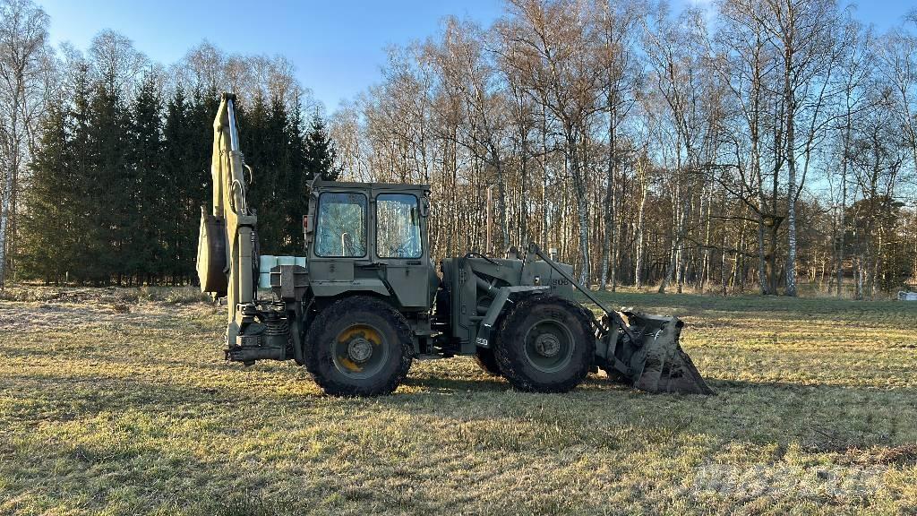 Hydrema 806 バックホーローダー