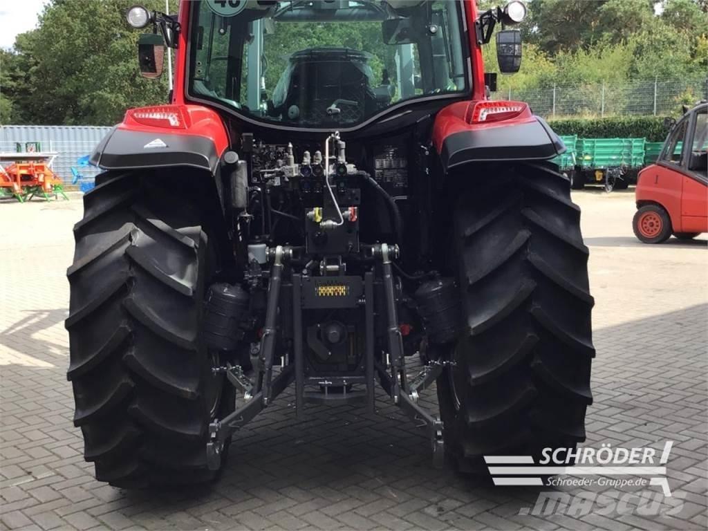 Valtra A 75 SH トラクター