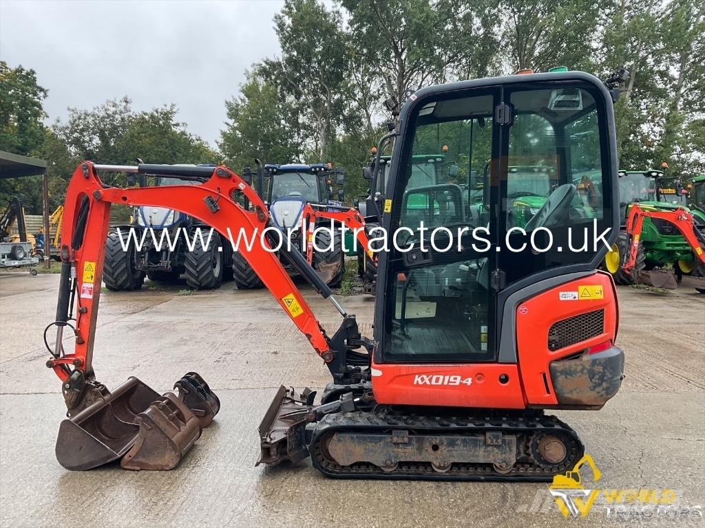 Kubota KX 019-4 ミニ油圧ショベル 7t以下（ミニユンボ・ミニディガー）