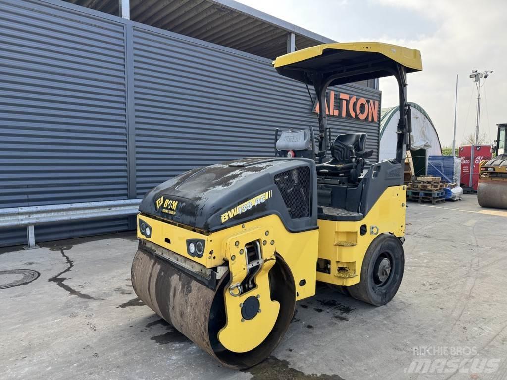Bomag BW 138 AC-5 コンバインドローラ