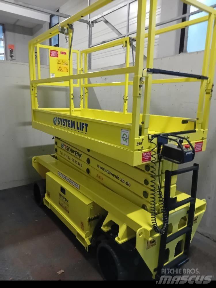 Holland Lift HL-9710 シザースリフト