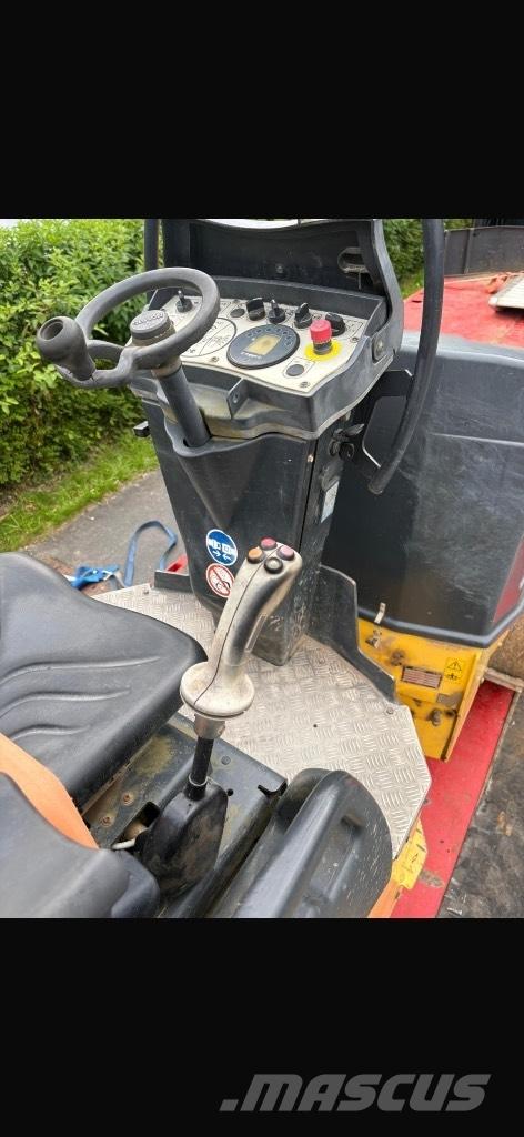 Bomag BW 120 AD-5 タンデムローラ