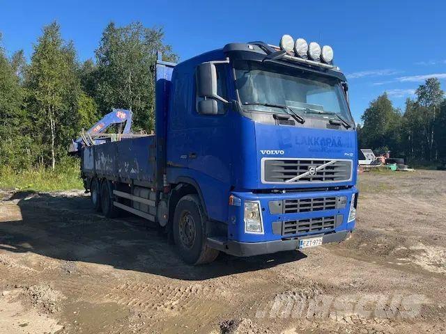 Volvo FH 12 6x2 クレーントラック、ユニック車