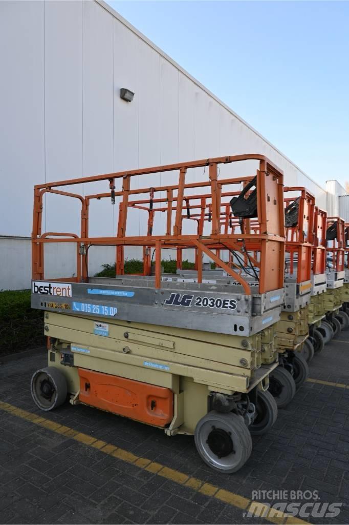 JLG 2030 ES シザースリフト