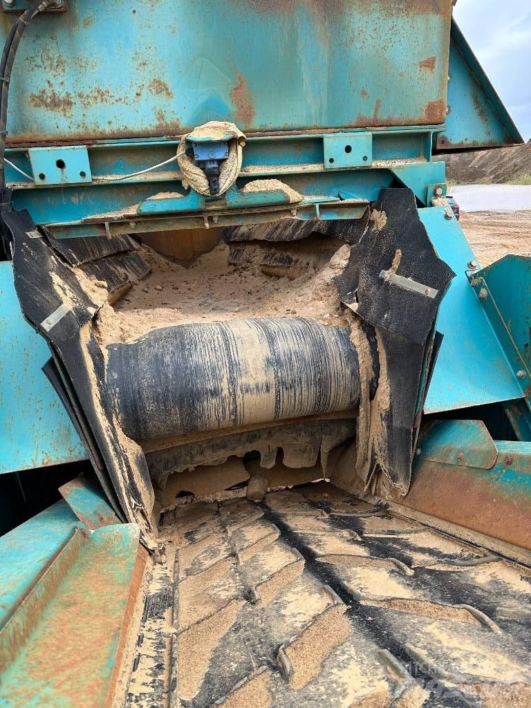PowerScreen 2100X 自走式スクリーン