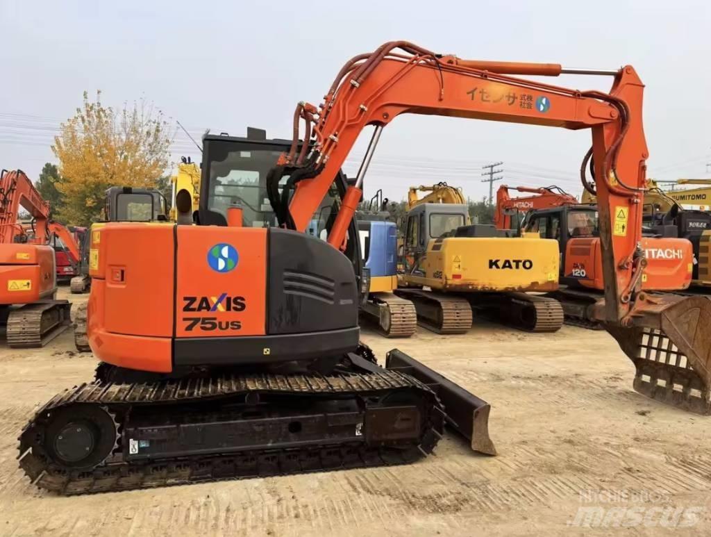 Hitachi ZX 75 US 中型油圧ショベル 7ｔ-12ｔ（ユンボ・パワーショベル・バックホー）