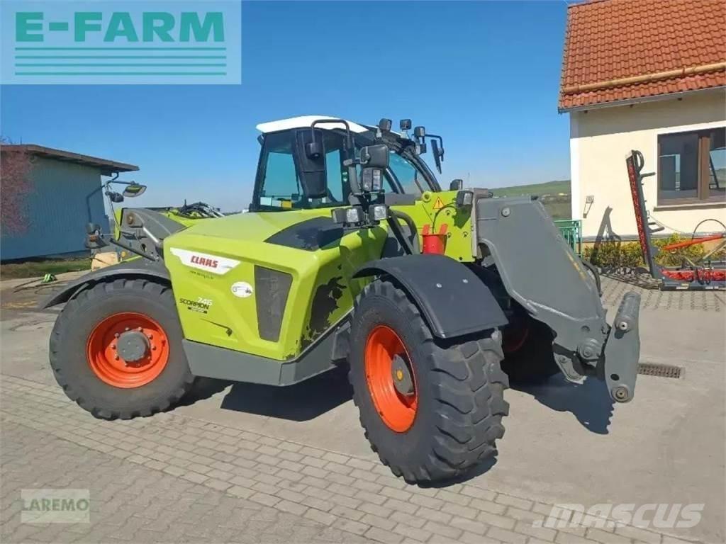 CLAAS scorpion 746 農業用テレハンドラー