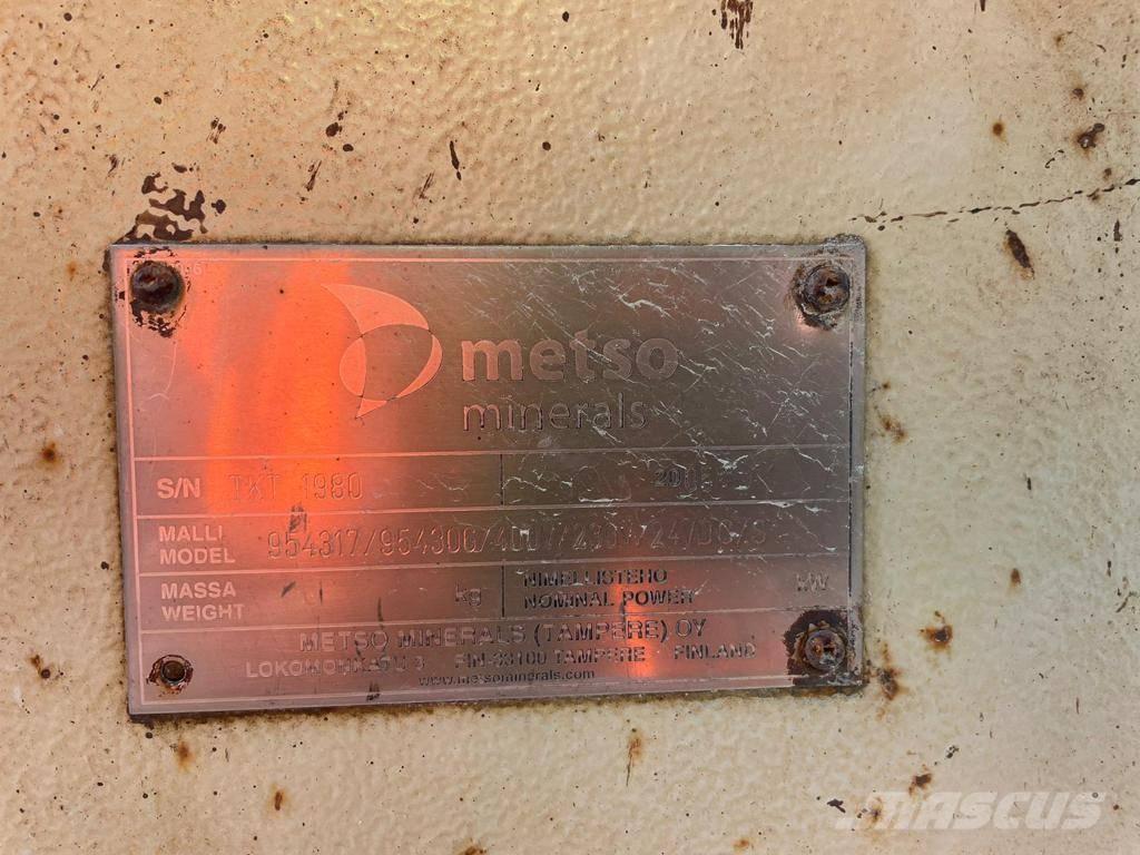 Metso LT550GP 自走式クラッシャー