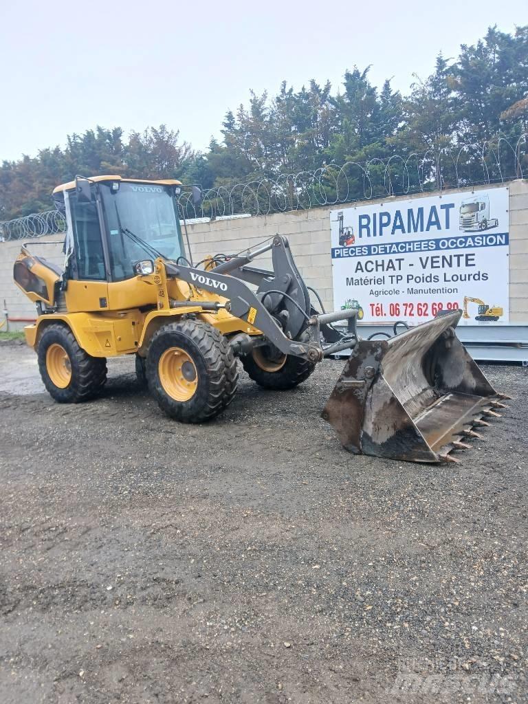 Volvo L 30 G ホイールローダー・タイヤショベル