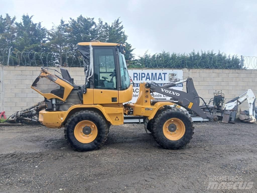 Volvo L 30 G ホイールローダー・タイヤショベル