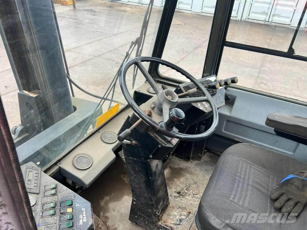 Sisu TD 1712 HS ディーゼル・軽油