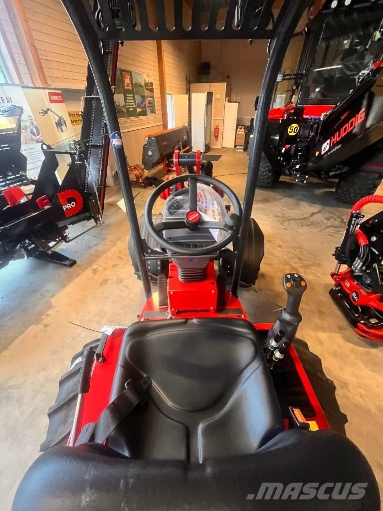 Thaler 2230S 多目的ローダー