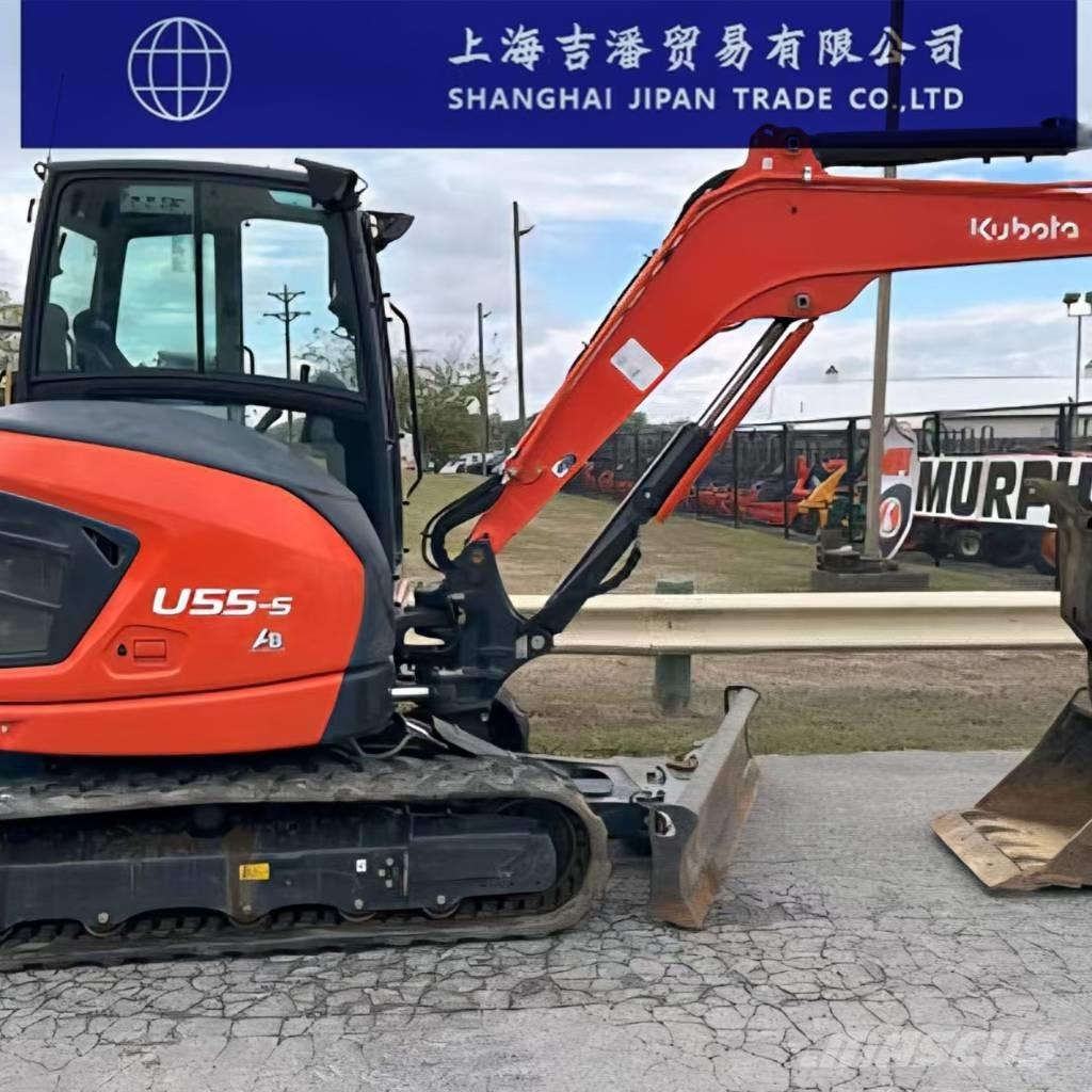 Kubota U 55 ミニ油圧ショベル 7t以下（ミニユンボ・ミニディガー）