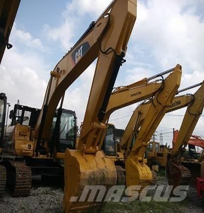 CAT 325 D 大型油圧ショベル12t以上（パワーショベル・ユンボ）