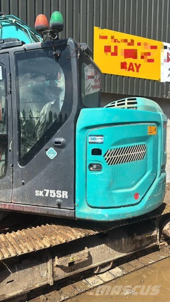 Kobelco SK 75 SR 中型油圧ショベル 7ｔ-12ｔ（ユンボ・パワーショベル・バックホー）