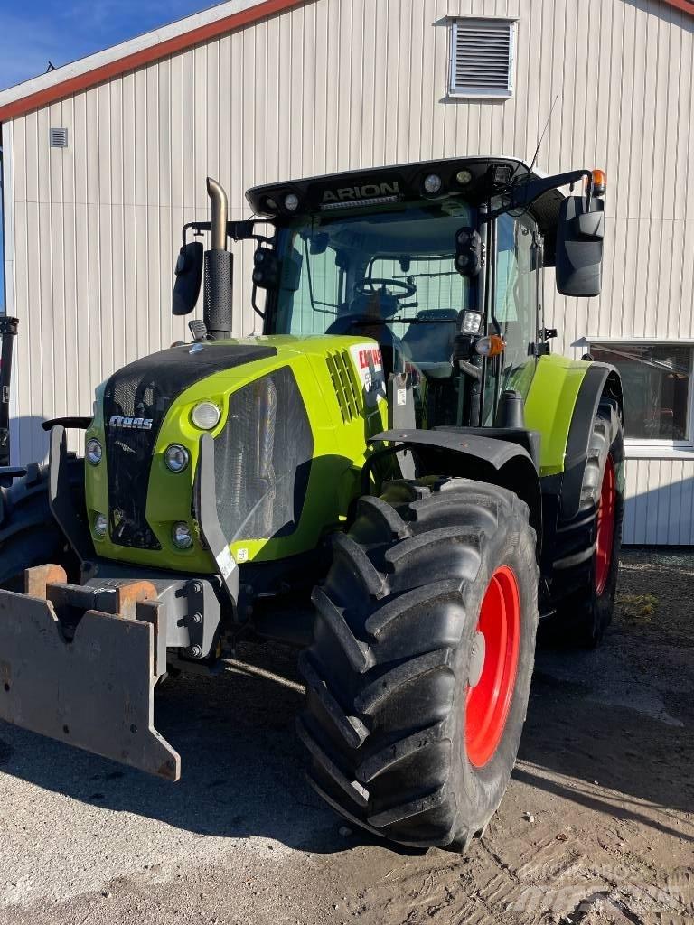 CLAAS Arion 550 CIS トラクター