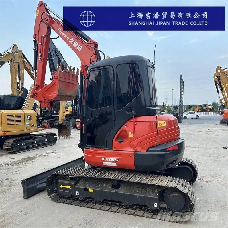 Kubota KX 165 ミニ油圧ショベル 7t以下（ミニユンボ・ミニディガー）
