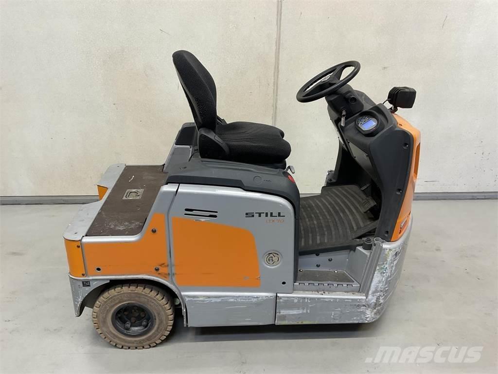 Still LXT70 ターミナルトラクター